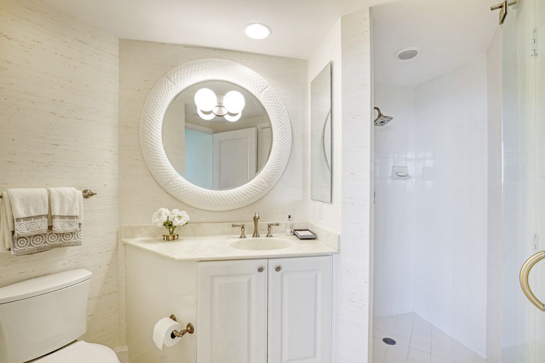 6597 Nicholas Blvd #1501, Naples, FL 34108