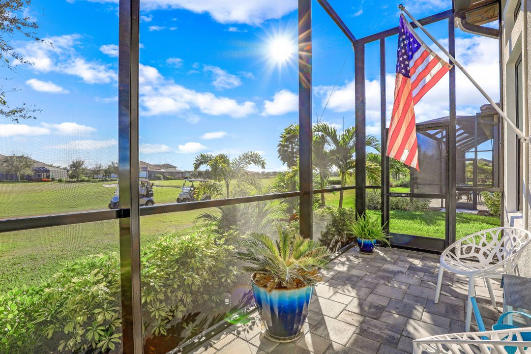 9308 Tulipano Ter, Naples, FL 34119