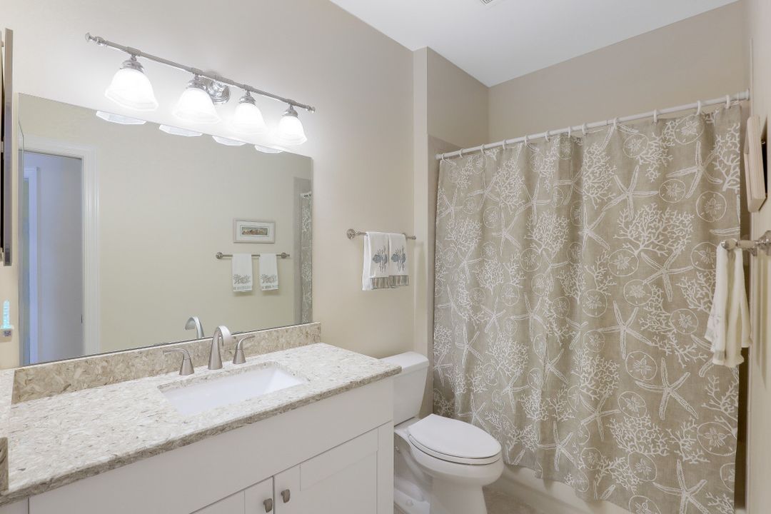 5230 Birmingham Dr #101, Naples, FL 34110