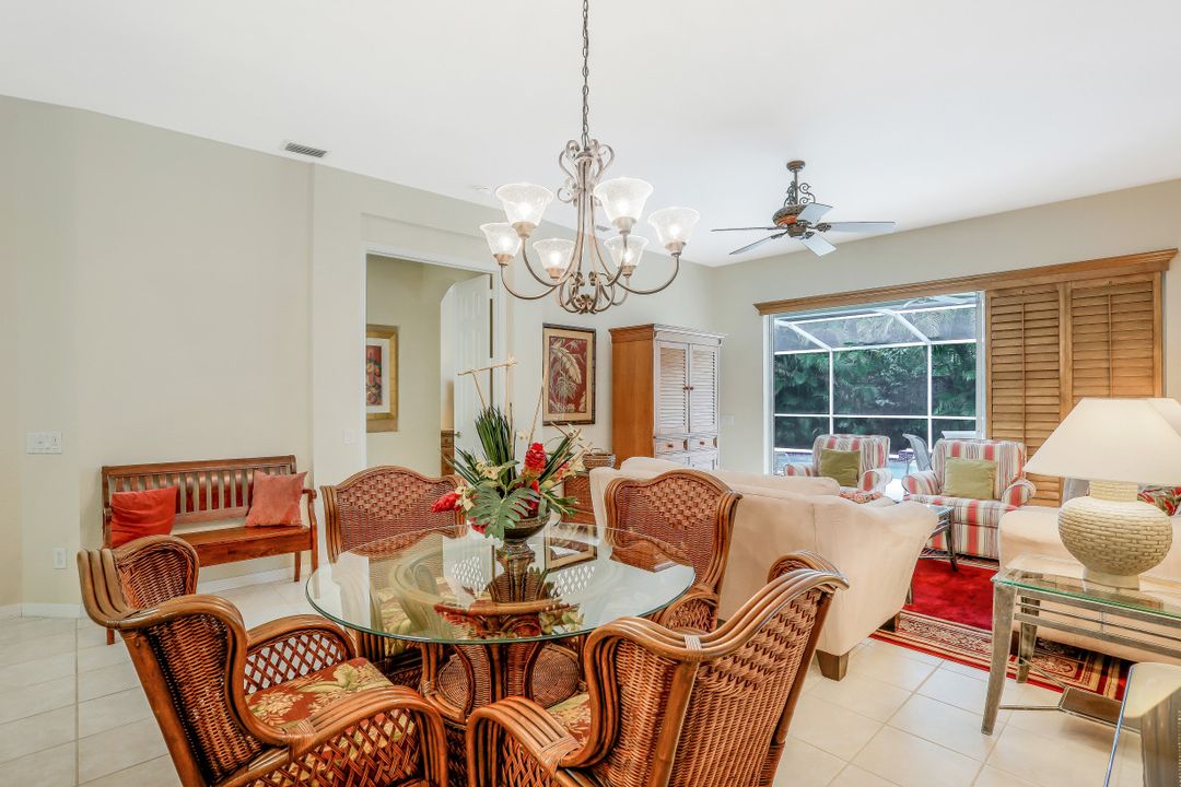 1818 Leamington Ln, Naples, FL 34109