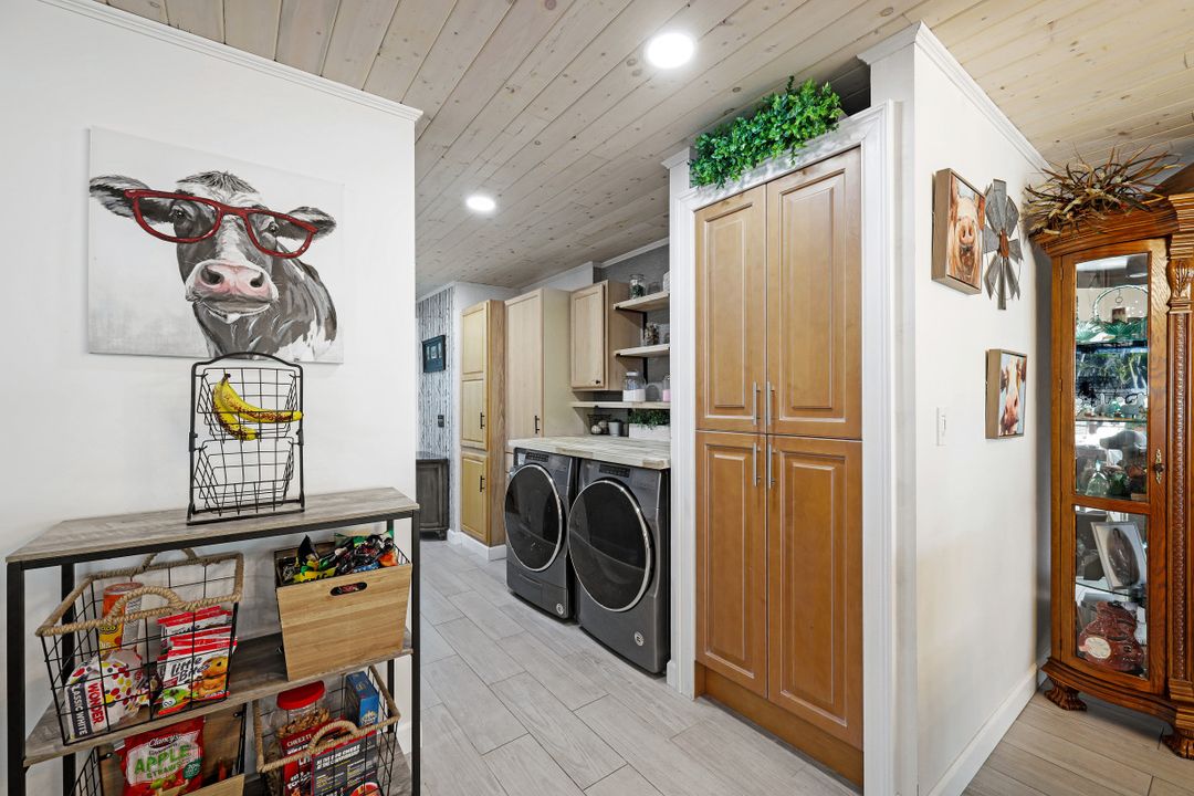 1549 Braeburn Rd, Fort Myers, FL 33919