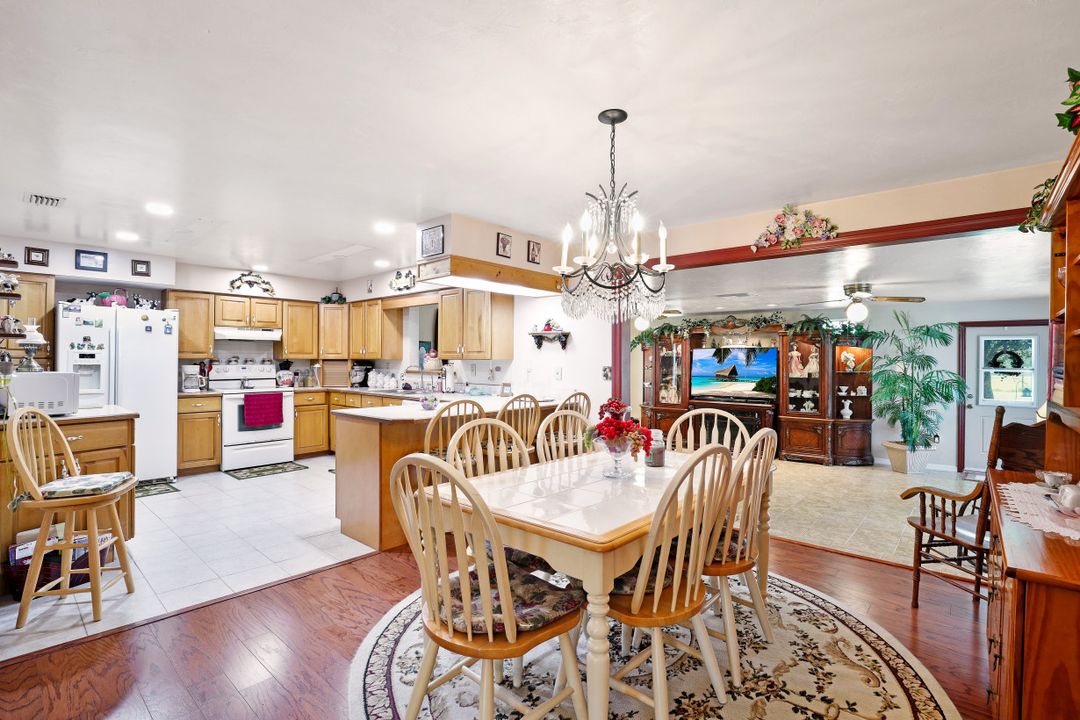 6630 Carmelita Dr, Fort Myers, FL 33905