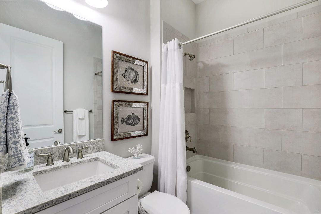 9496 Montelanico Loop, Naples, FL 34119