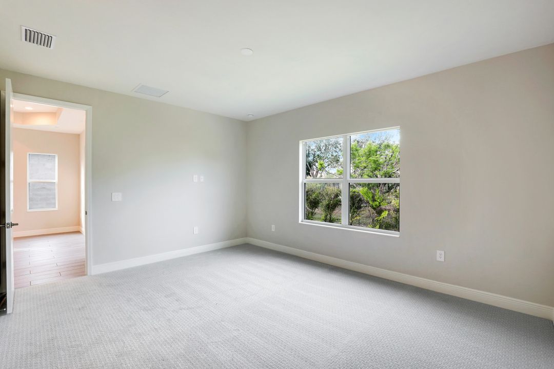 8794 Pigeon KY, Fort Myers, FL 33908