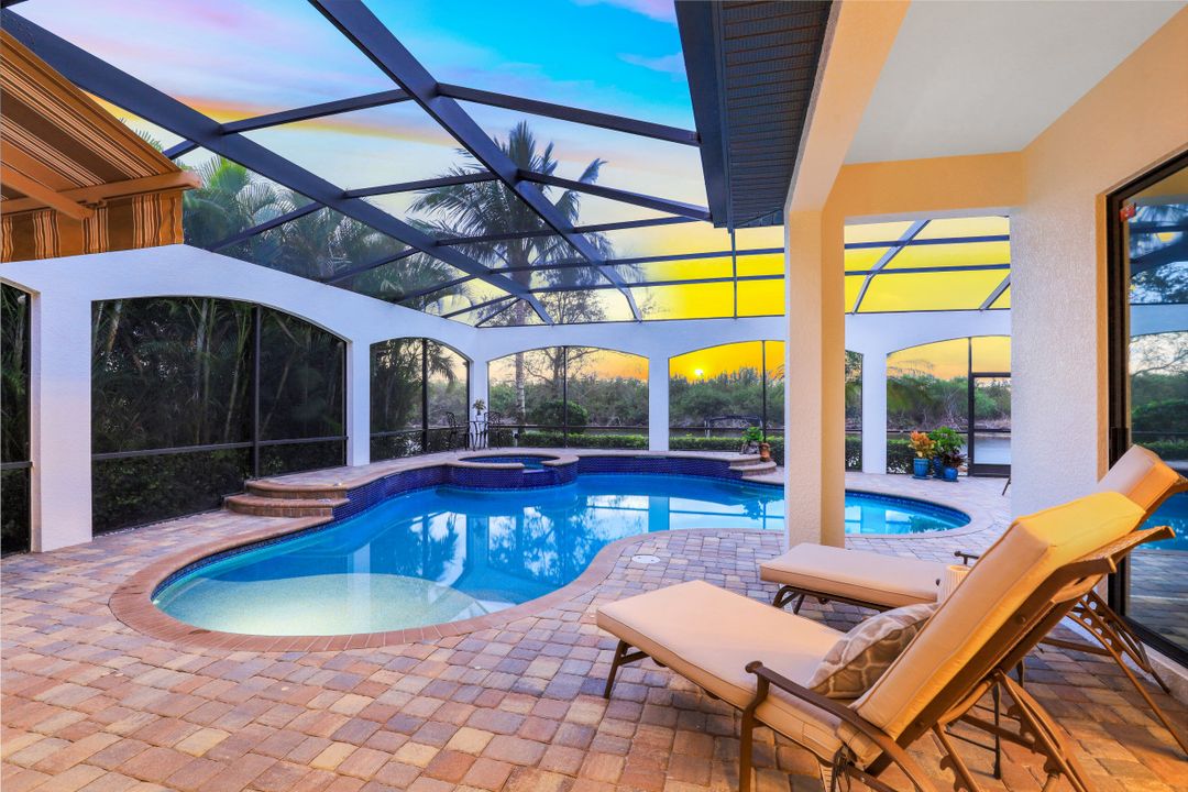 3400 Runaway Ln, Naples, FL 34114