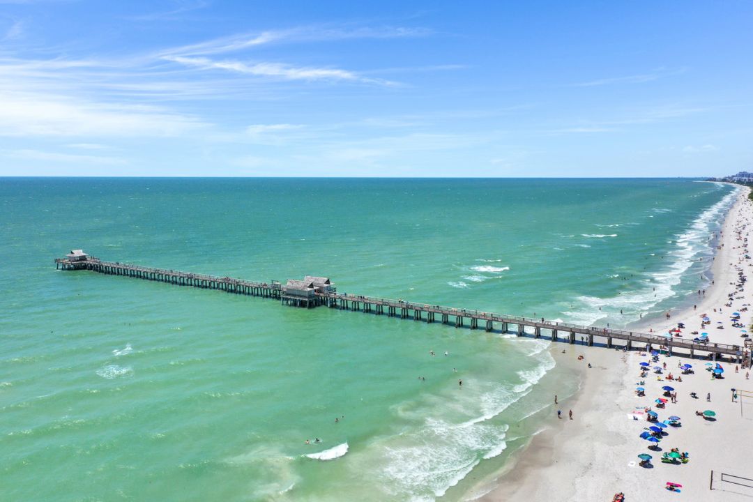 549 94th Ave N, Naples, FL 34108