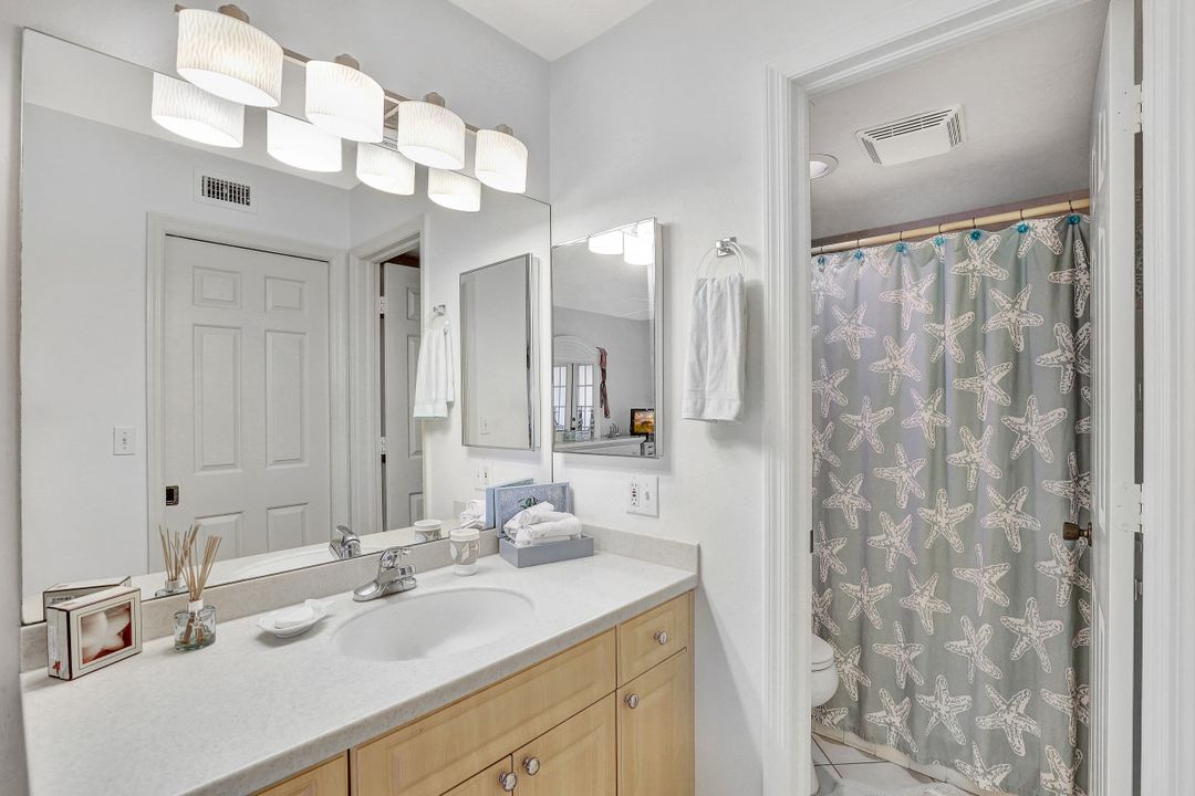 651 W Elkcam Cir #813, Marco Island, FL 34145