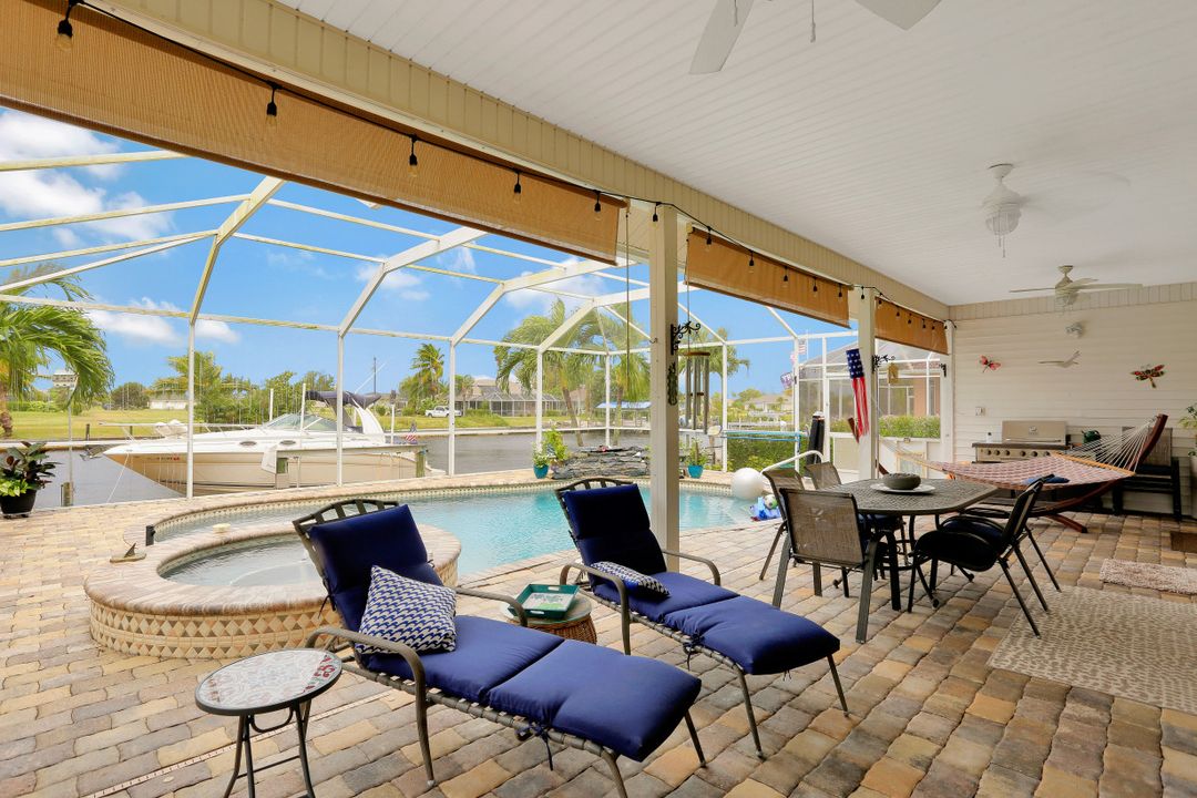 2718 NW 42nd Pl, Cape Coral, FL 33993