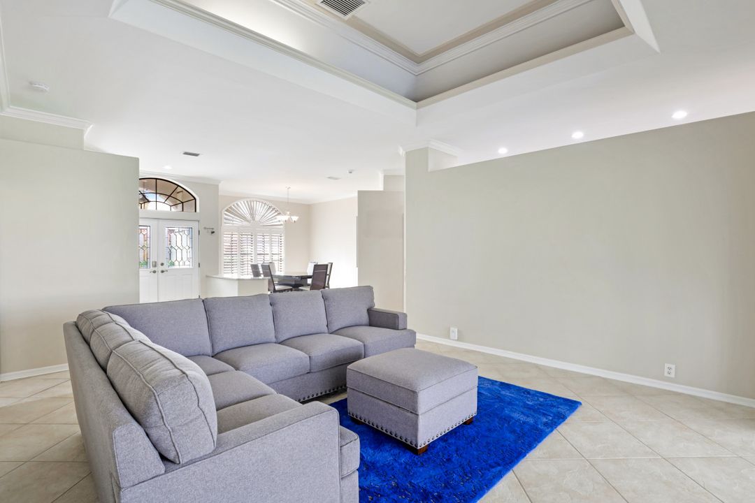 13291 Bridgeford Ave, Bonita Springs, FL 34135