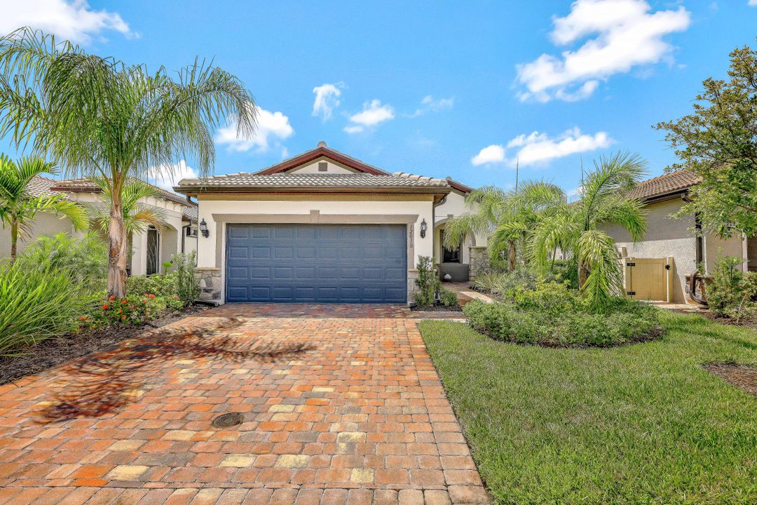 12010 Westmoreland Way, Fort Myers, FL 33913