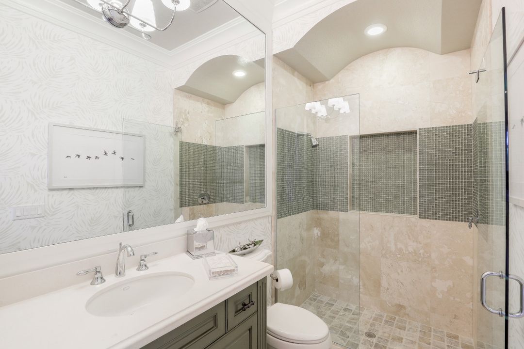 3086 Aviamar Cir, Naples, FL 34114