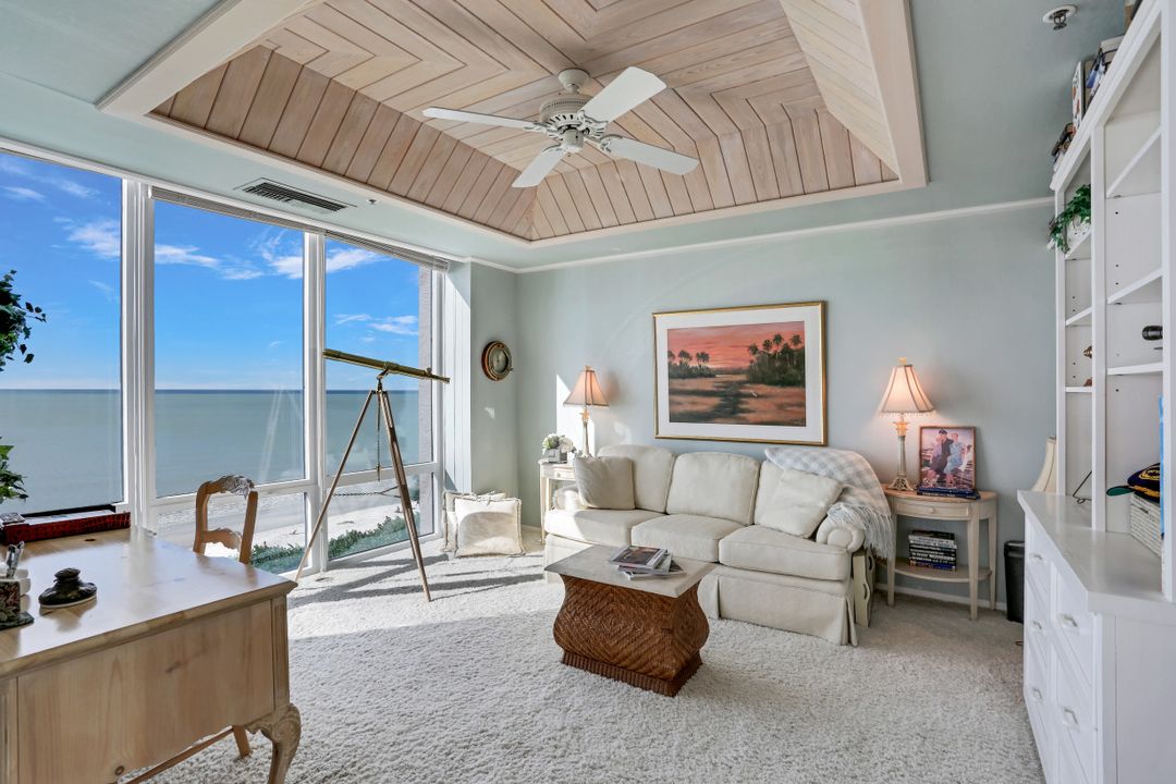 4951 Gulf Shore Blvd #302, Naples, FL 34103