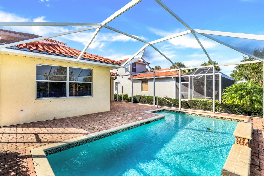 9400 La Bianco St, Fort Myers, FL 33967