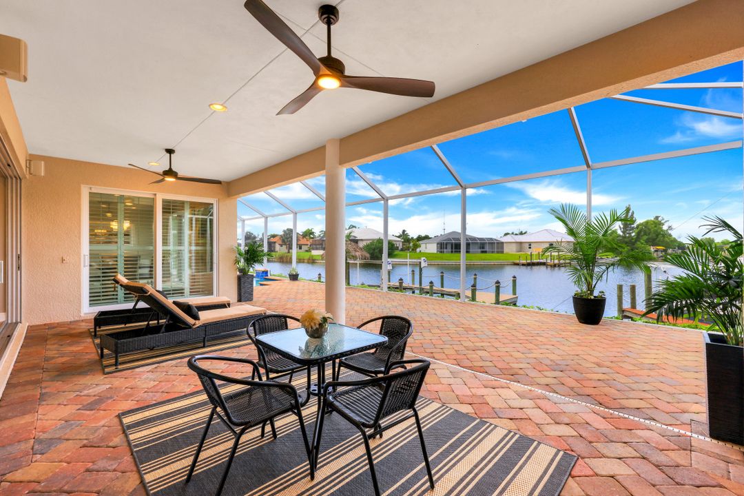 3026 SW 17th Pl, Cape Coral, FL 33914