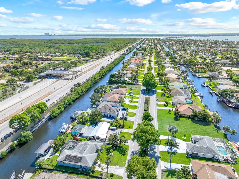 1847 Everest Pkwy, Cape Coral, FL 33904