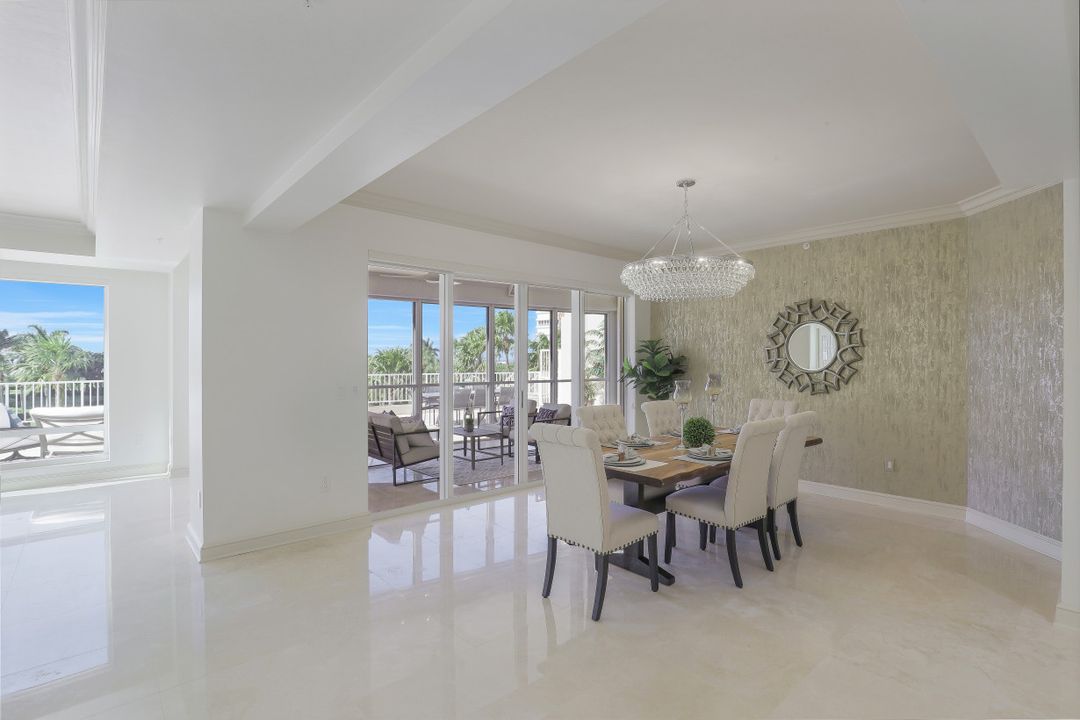 4201 Gulf Shore Blvd N #302, Naples, FL 34103