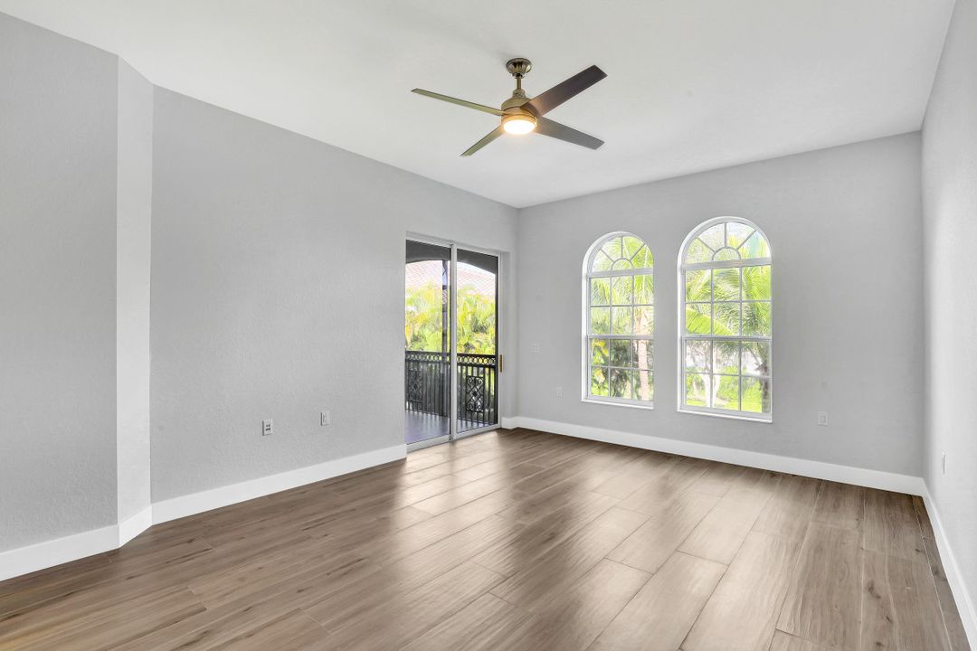 9053 Cascada Way #201, Naples, FL 34114