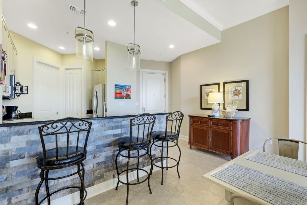 5793 Cape Harbour Dr #1415, Cape Coral, FL 33914