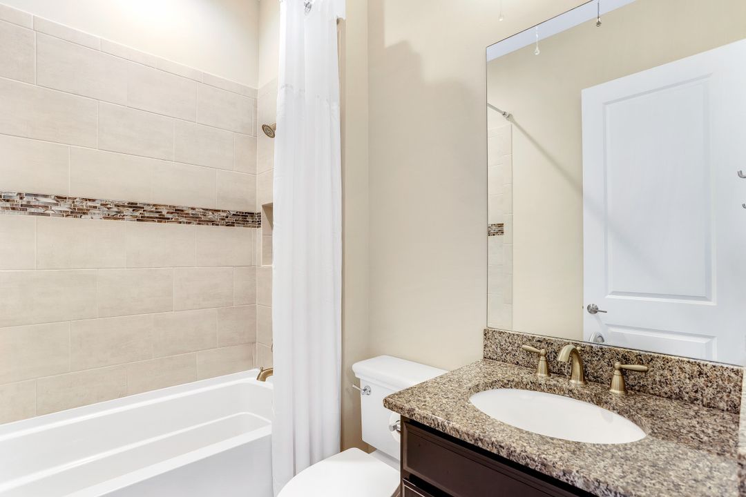 9588 Montelanico Loop, Naples, FL 34119