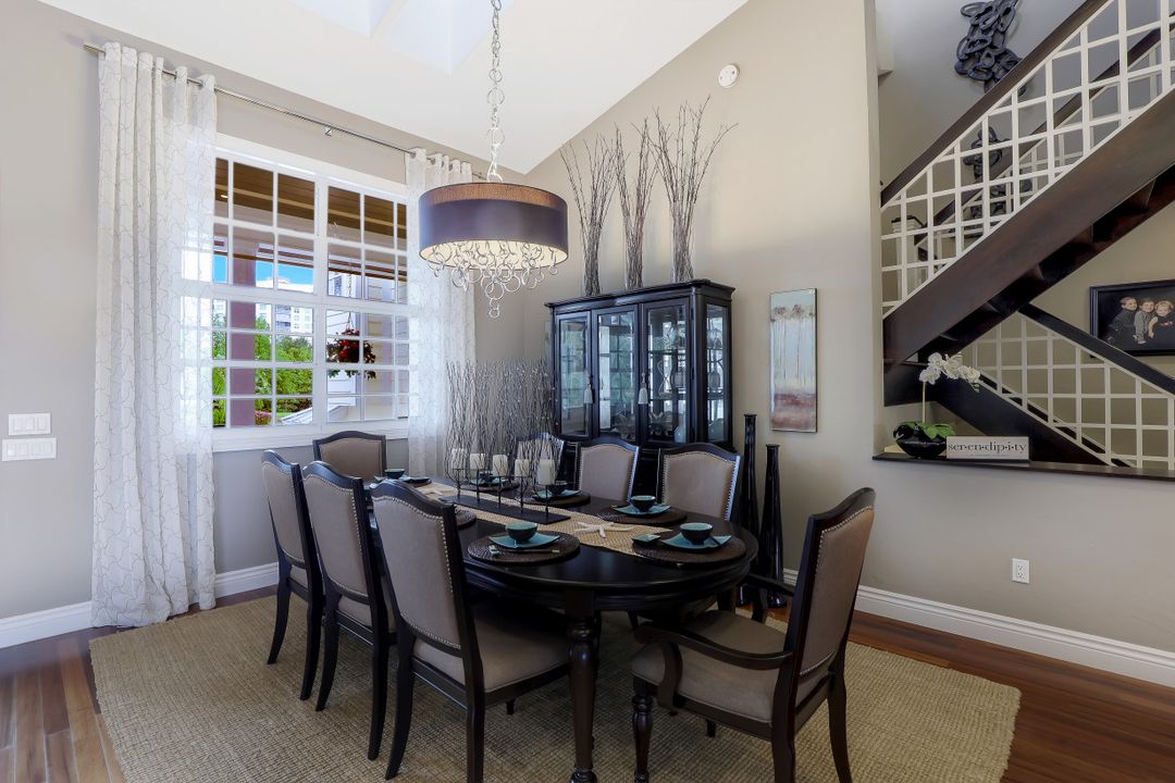 206 Flamingo Ave, Naples, FL 34108