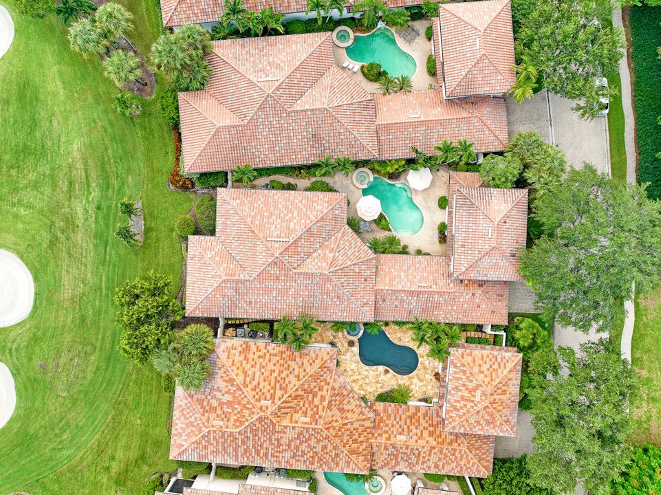 1064 Grand Isle Dr, Naples, FL 34108