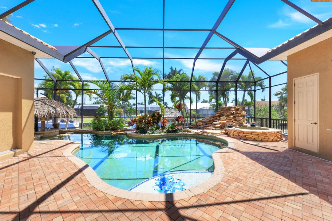 5343 SW 10th Ave, Cape Coral, FL 33914