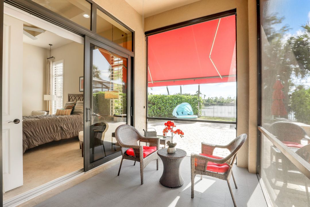 7919 Cordoba Pl, Naples, FL 34113