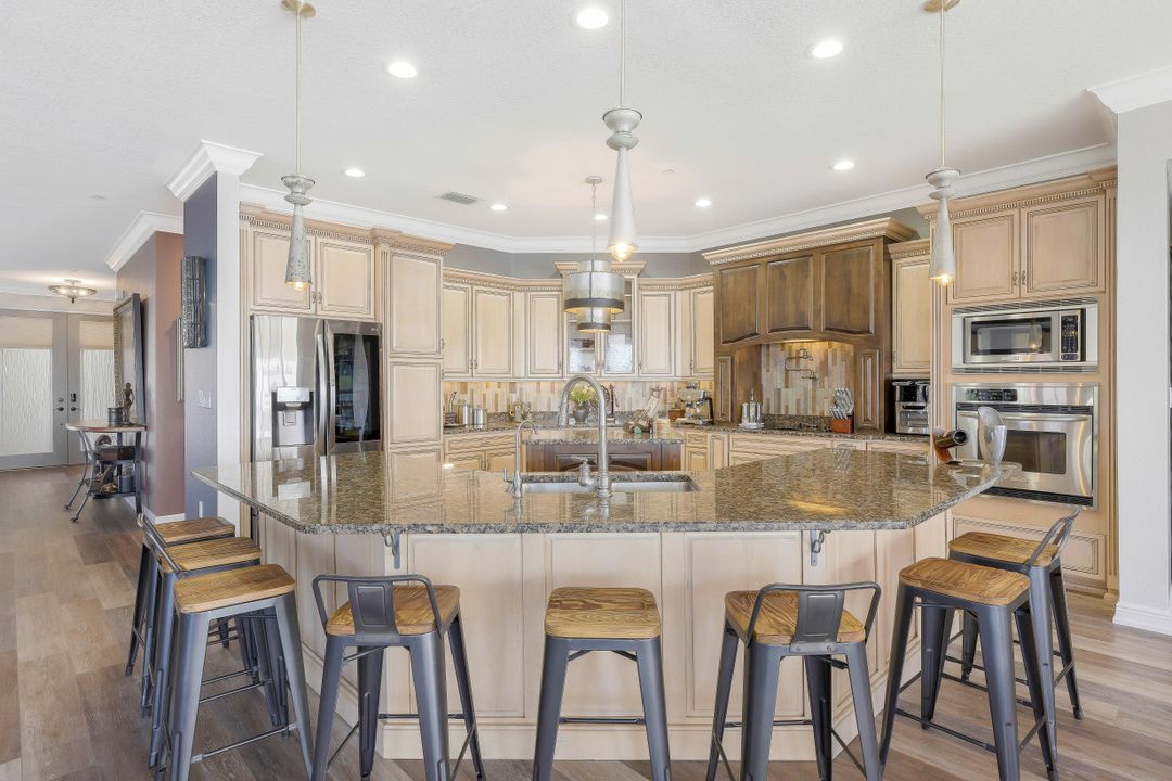 4235 SE 20th Pl #A405, Cape Coral, FL 33904