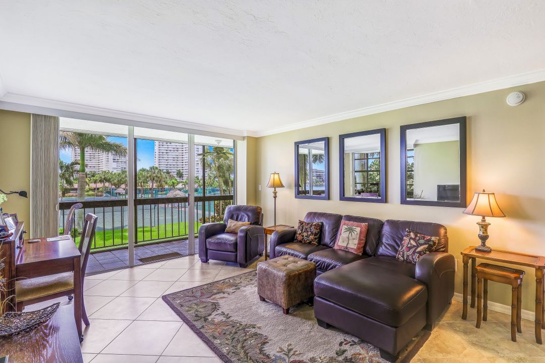 591 Seaview Ct #210, Marco Island, FL 34145