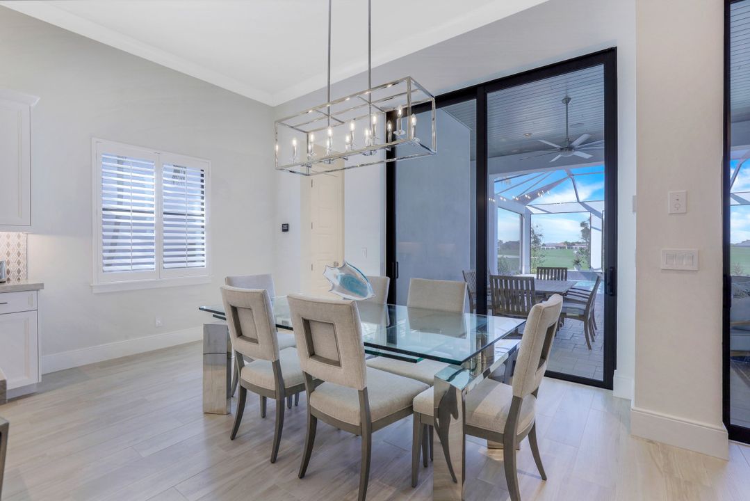 16361 Corsica Way, Naples, FL 34110