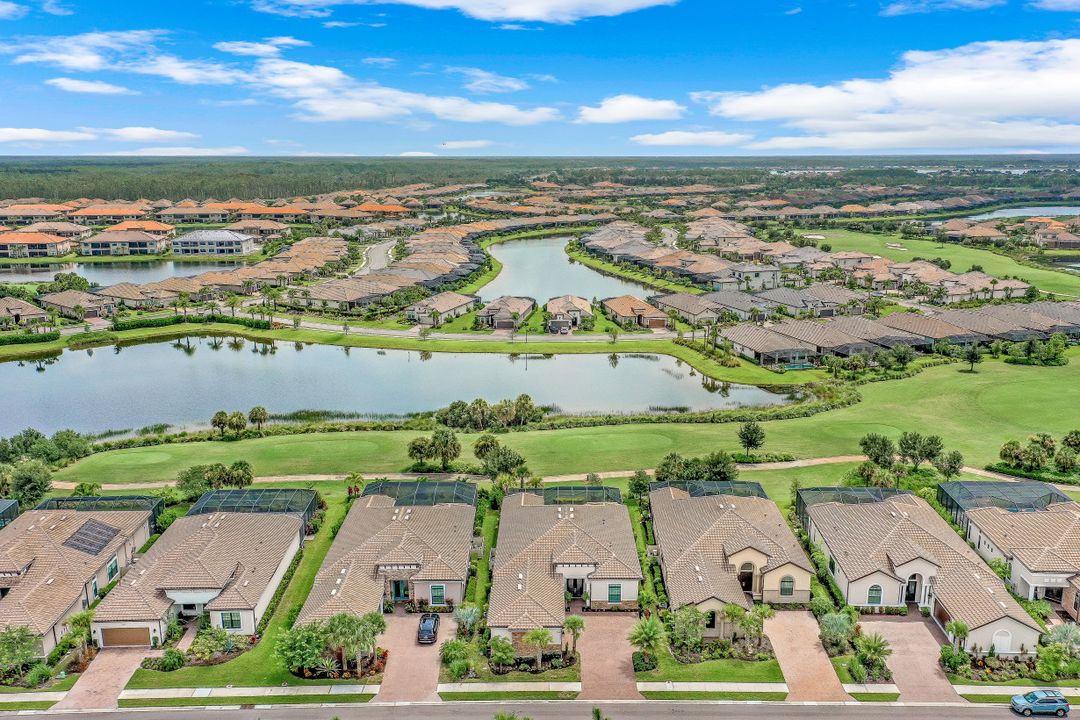 9388 Rapallo St, Naples, FL 34119