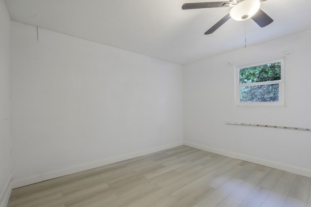 9404 Brewton Ave, Englewood, FL 34224