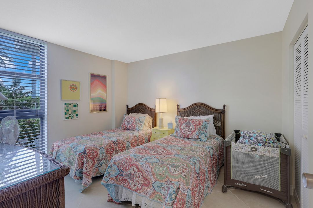 180 Seaview Ct #115, Marco Island, FL 34145