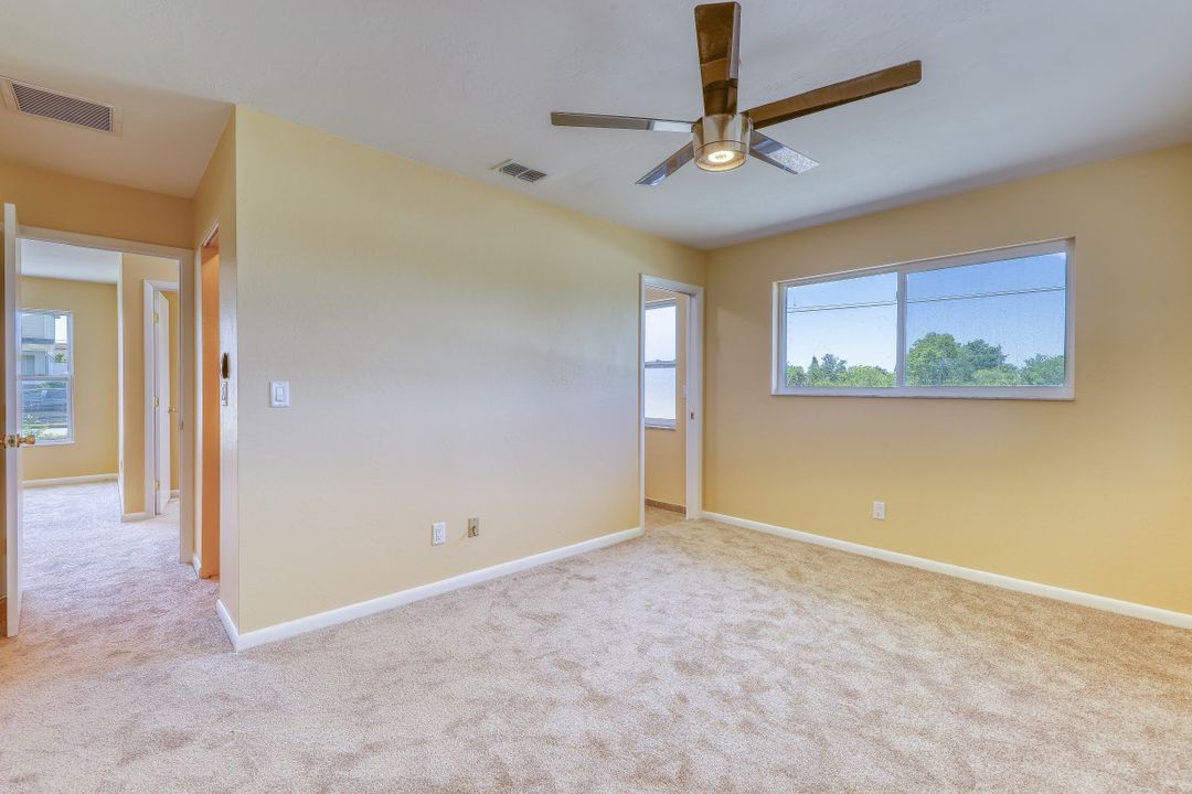 1321 NE 17th St, Cape Coral, FL 33909