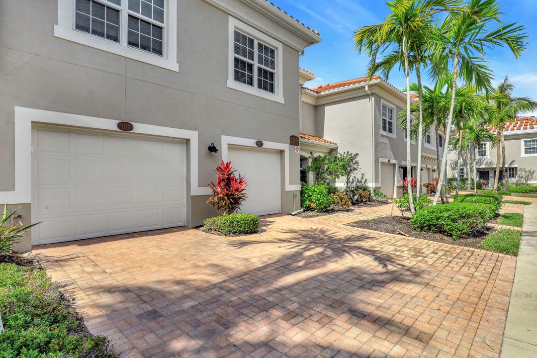 23570 Alamanda Dr #101, Bonita Springs, FL 34135