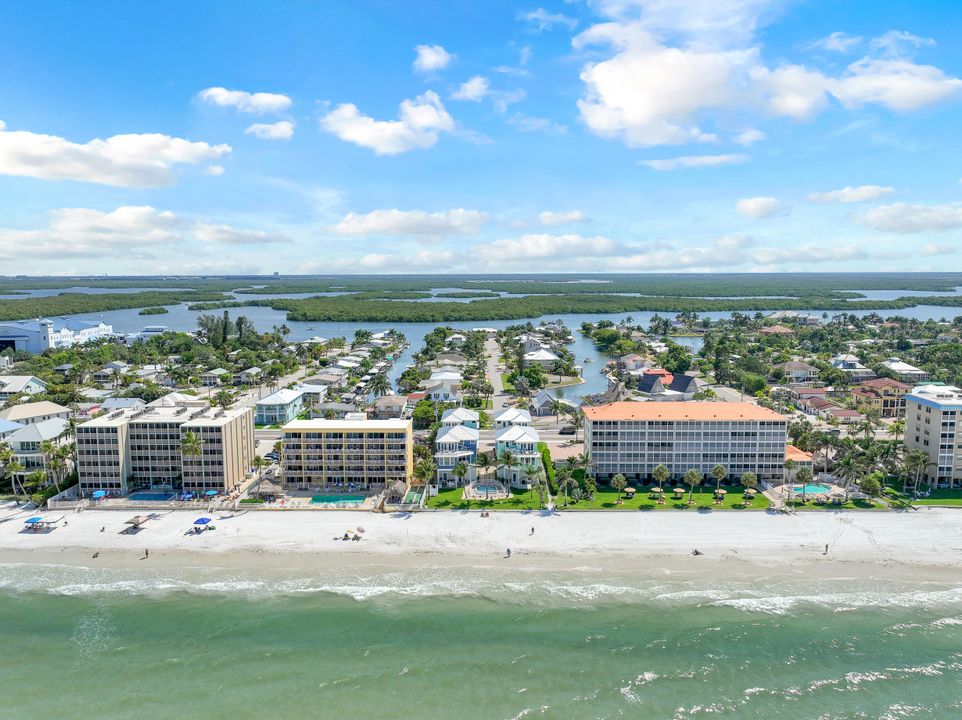 261 Key W Ct, Fort Myers Beach, FL 33931