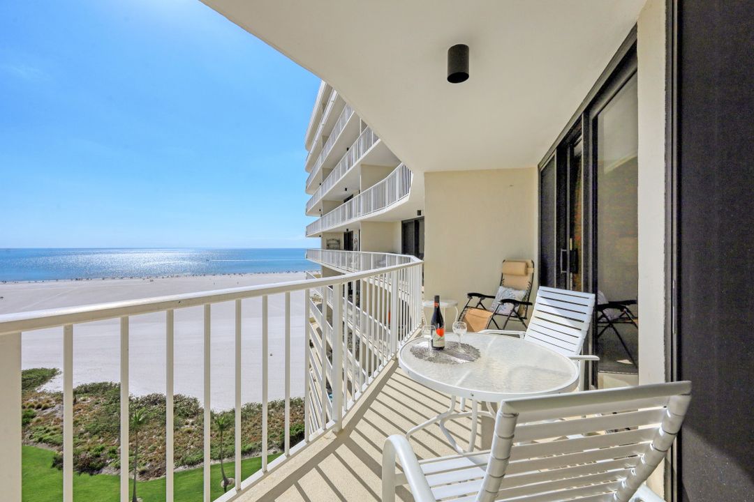 260 Seaview Ct #1504, Marco Island, FL 34145