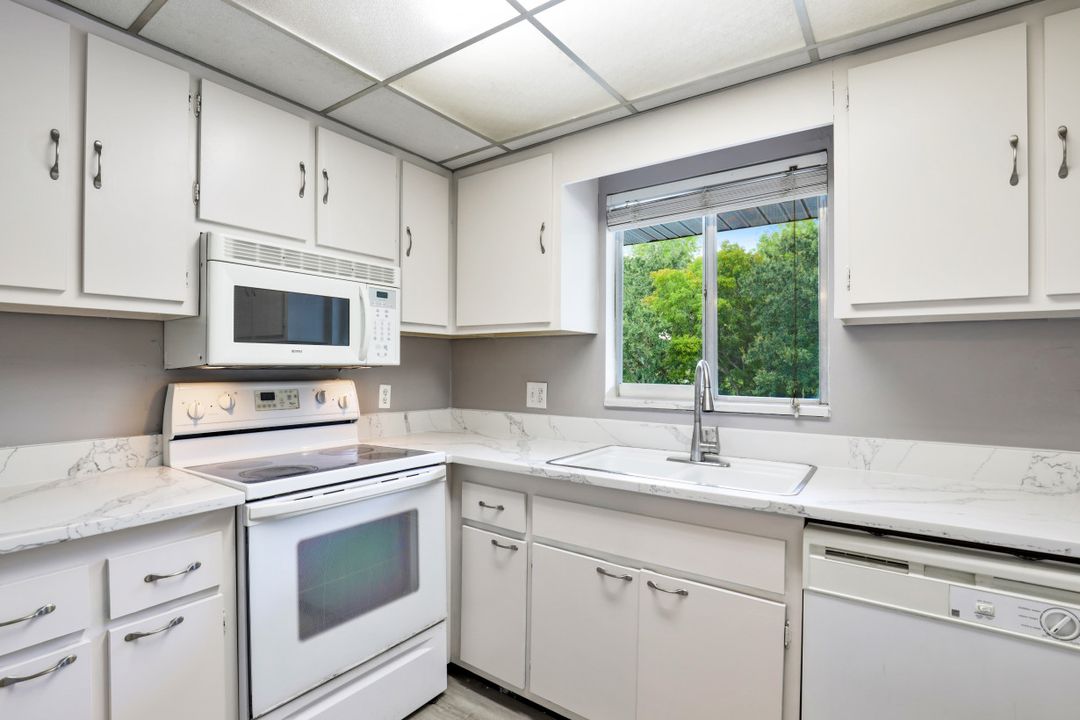 6104 Whiskey Creek Dr APT 202, Fort Myers, FL 33919