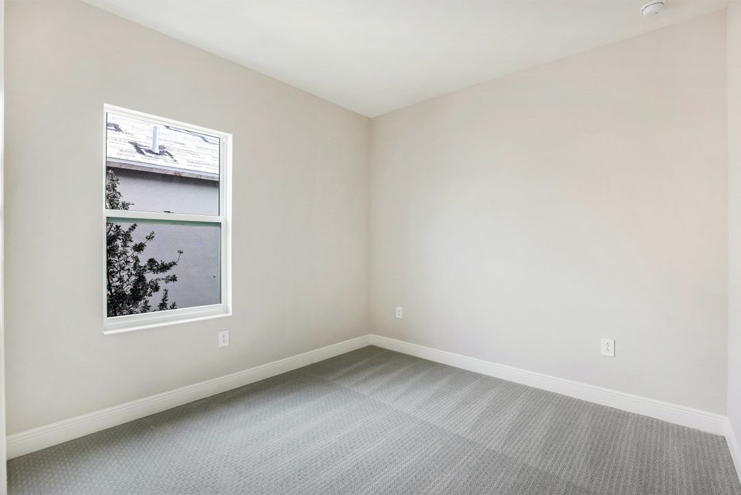 8794 Pigeon KY, Fort Myers, FL 33908