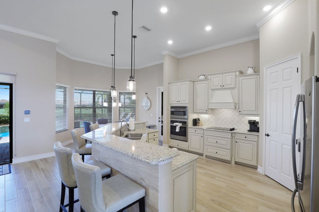 28770 Cavan Ct, Bonita Springs, FL 34135