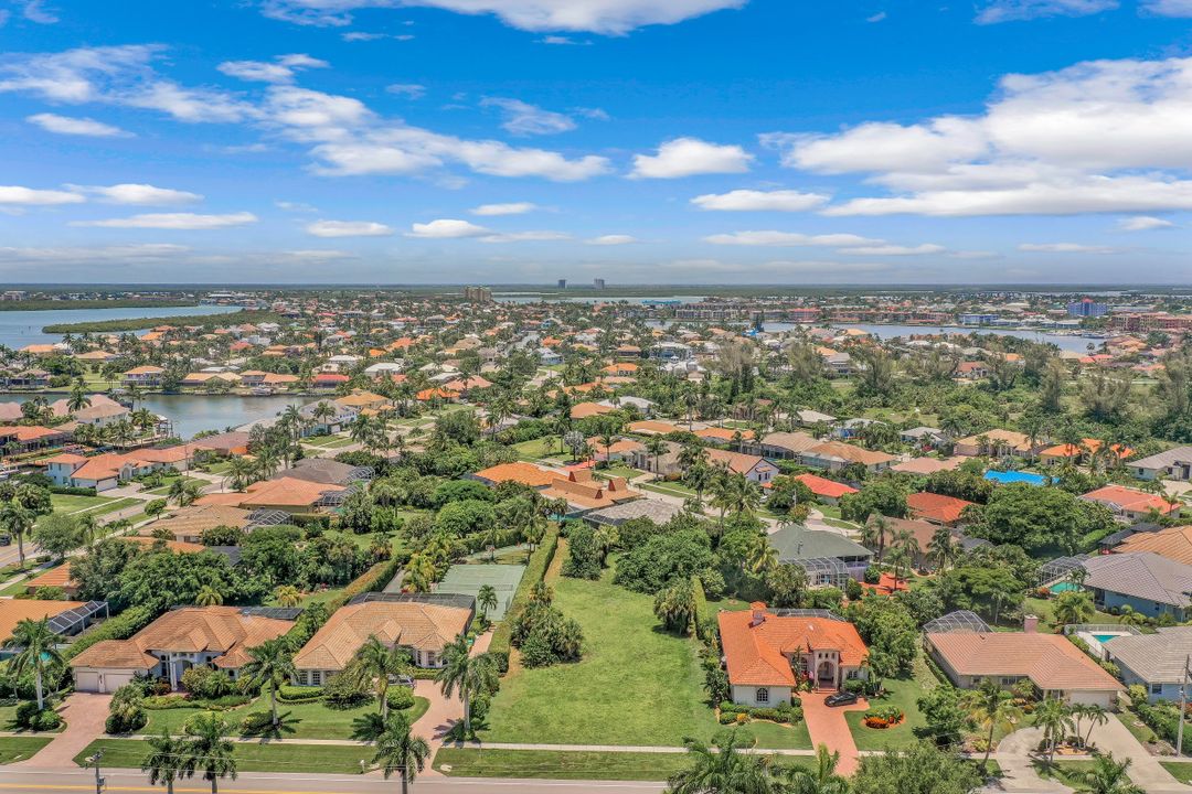 577 Kendall Dr, Marco Island, FL 34145