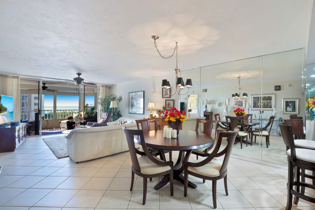 11118 Gulf Shore Dr #602, Naples, FL 34108