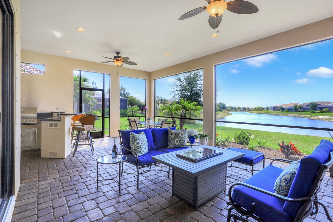 9123 Trivoli Ter, Naples, FL 34119