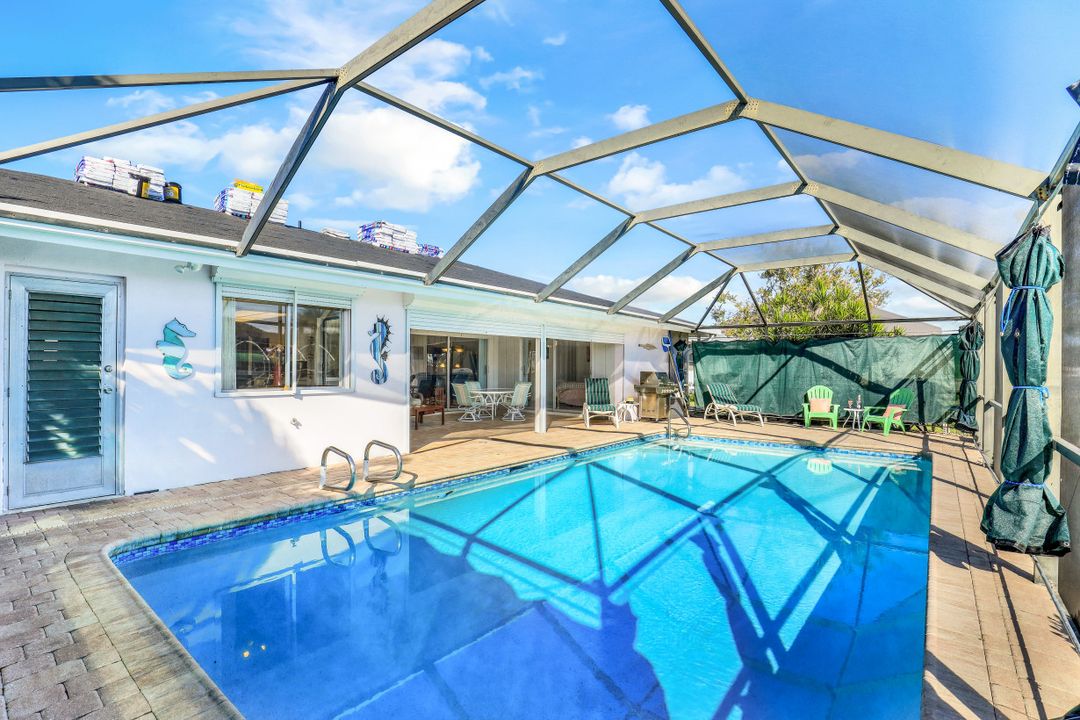 5333 SW 2nd Pl, Cape Coral, FL 33914