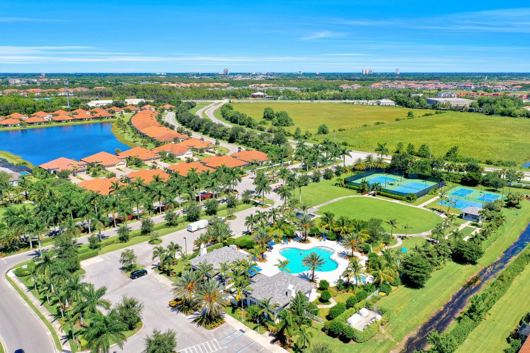 4441 Waterscape Ln, Fort Myers, FL 33966
