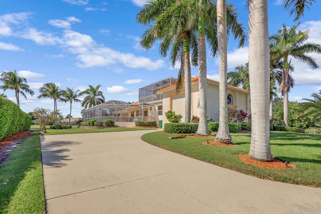 901 E Inlet Dr, Marco Island, FL 34145