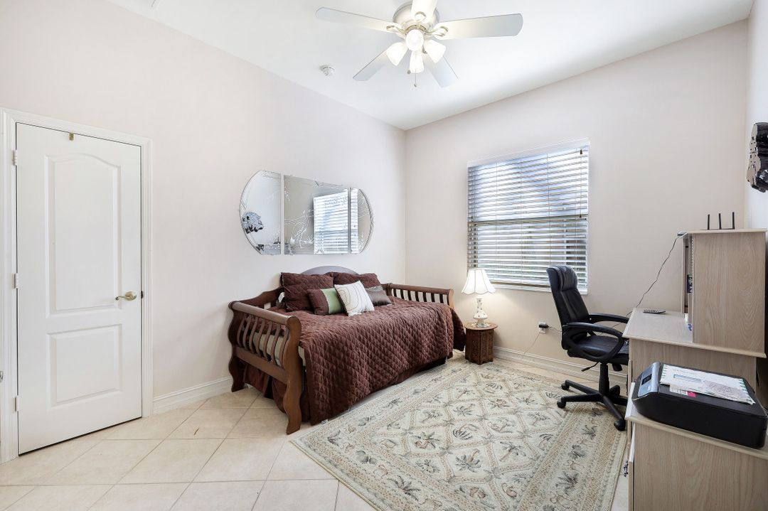 8062 Sanctuary Dr #2, Naples, FL 34104