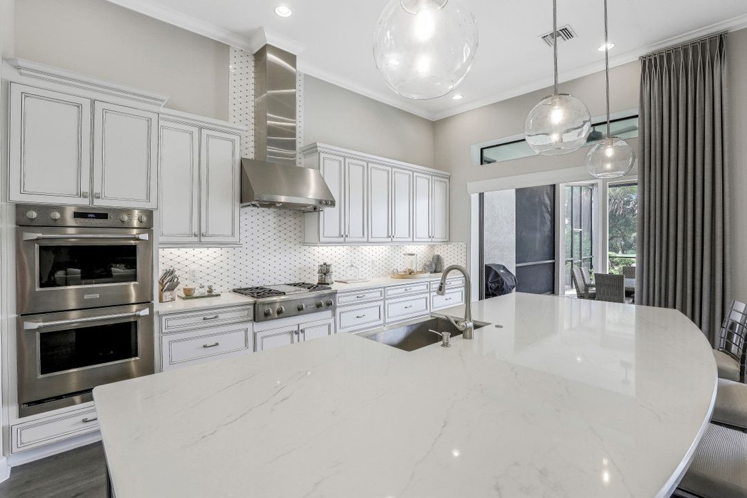 9388 Rapallo St, Naples, FL 34119