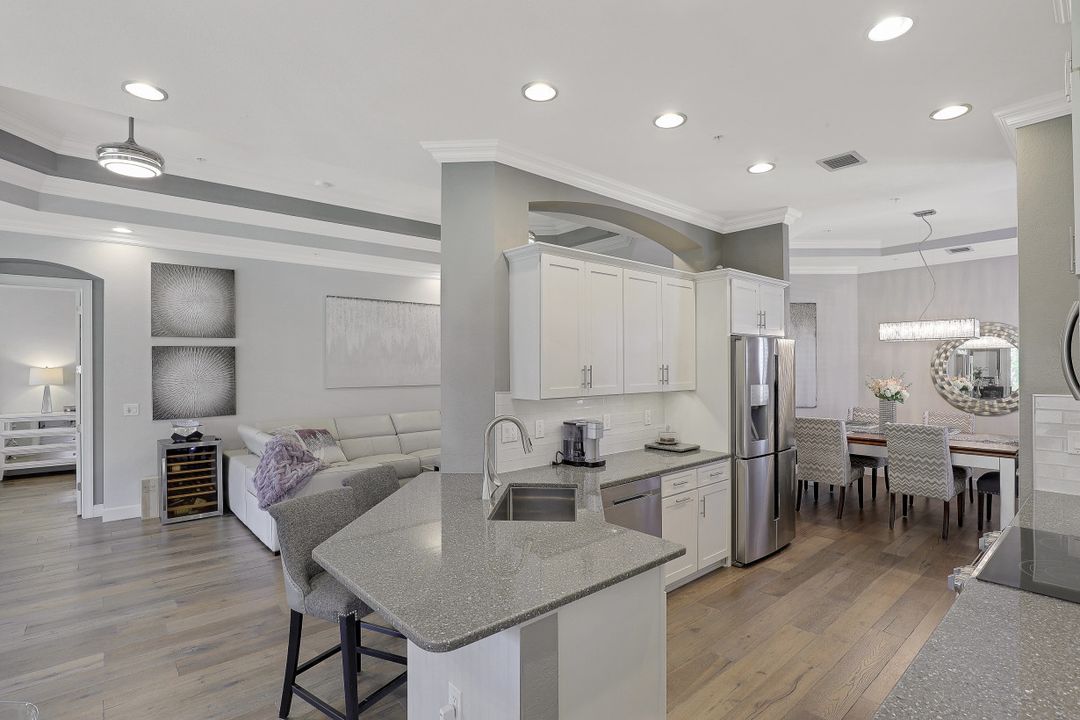 9512 Ironstone Terrace #201, Naples, FL 34120