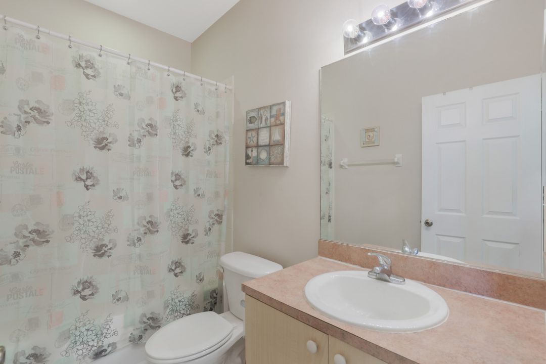 15369 Bellamar Cir, Fort Myers, FL 33908